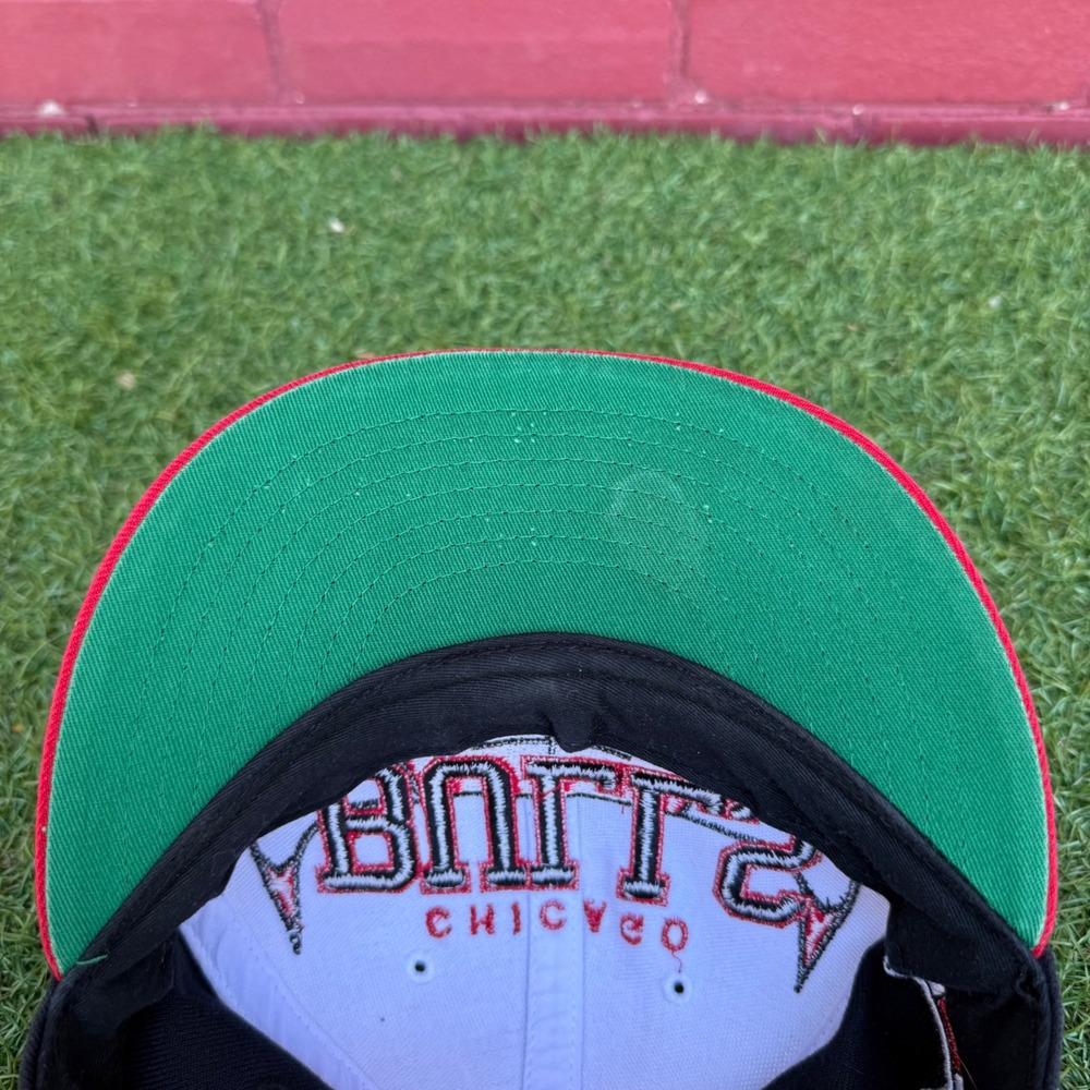 47 Brand Chicago Bulls Hardwood Classics Snapback Hat Red White Black One Size - Picture 5 of 8